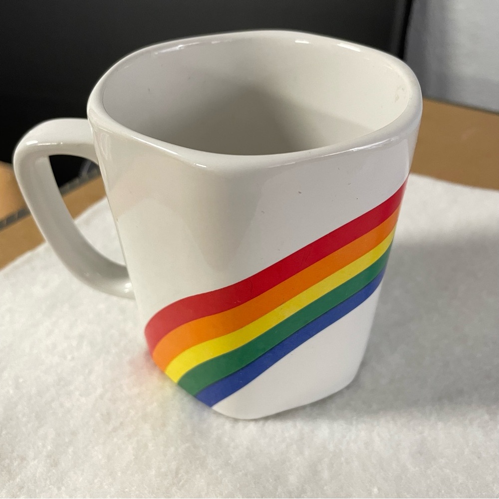 Vintage 80s Rainbow Hexagon Mug